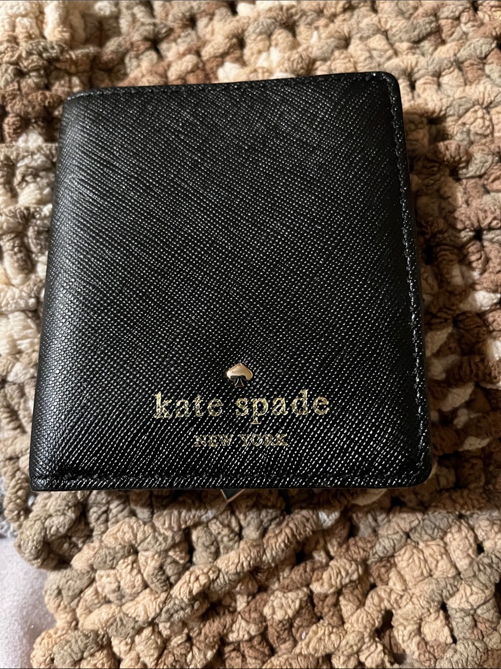 NWT,NWOT,EUC Kate Spade Bundle purse wallet socks earrings insulated tote naps - Picture 5 of 16